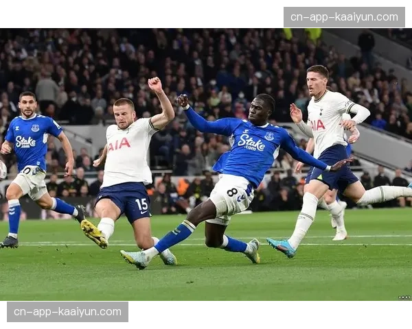 季后赛临近战术权重调整 球星表现画像决定球队上限